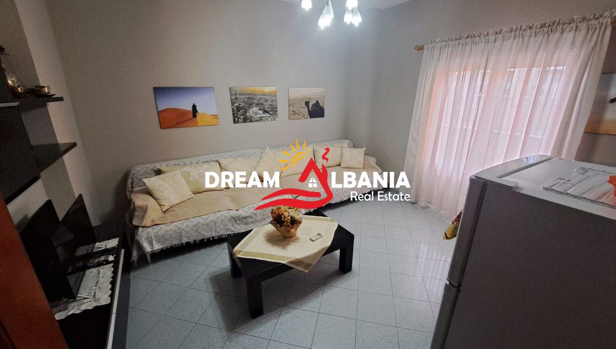 Apartament 2+1 me qera rruga e kavajes (4)