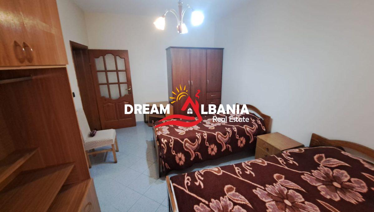 Apartament 2+1 me qera rruga e kavajes (5)