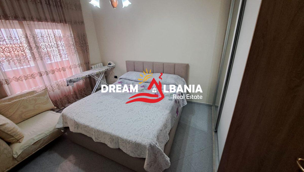 Apartament 2+1 me qera rruga e kavajes (7)
