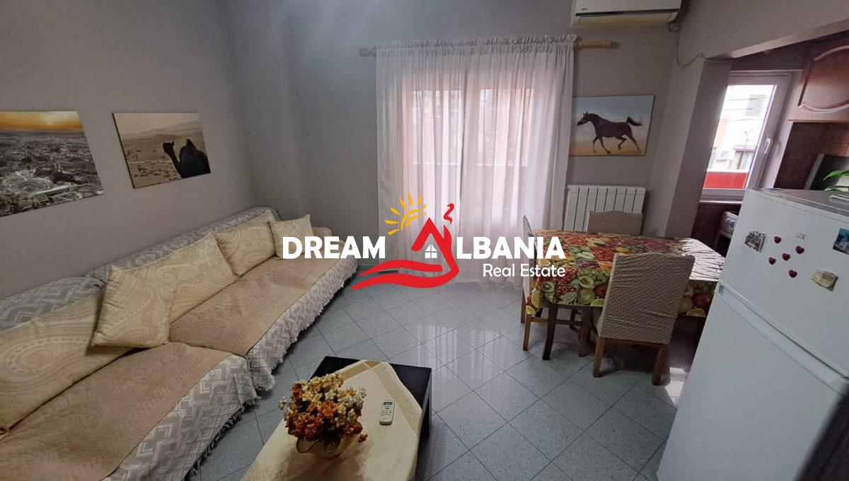 Apartament 2+1 me qera rruga e kavajes (9)