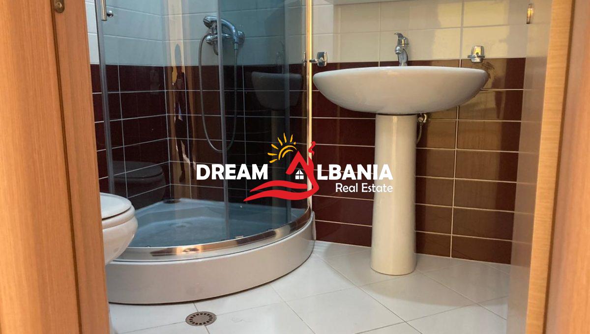 Jepet me qera apartament 2+1+2 ne rrugen e Barrikadave prane Gjimanzit Sami Frasheri (ID 42215457) (1)