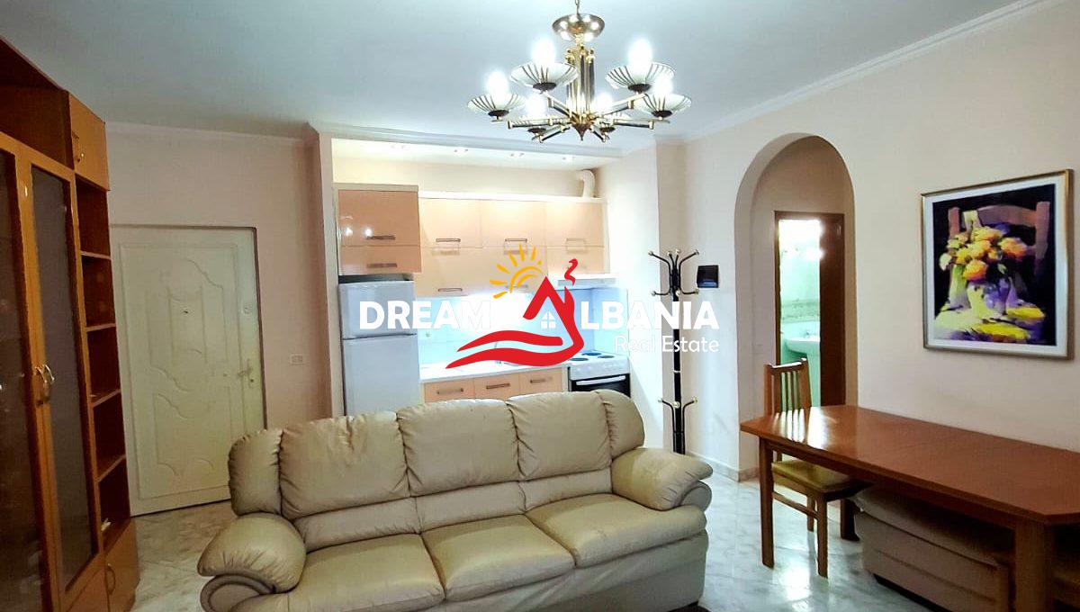 Shtepi Apartamente me qera ne Tirane (10)