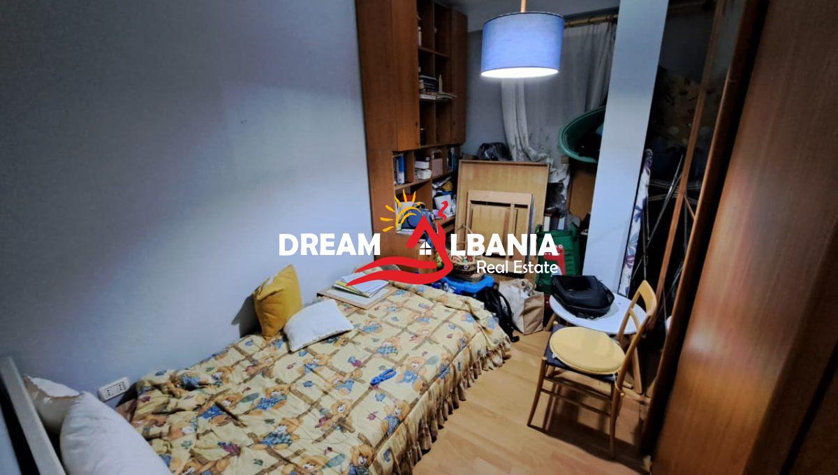 apartament 3+1 ne shitje rruga e kosovareve (2)