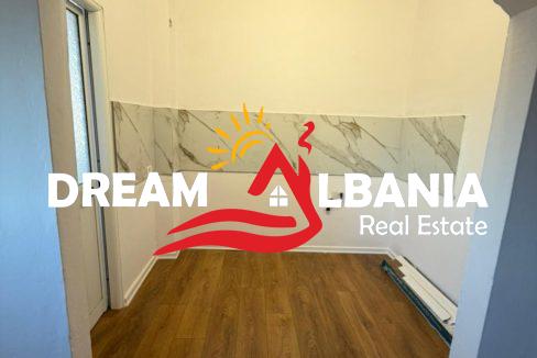 Shitet apartament 1+1 ne rrugen Kongresi i Manastirit, kryqezimi i Oxhakut (ID 4119468) (2)