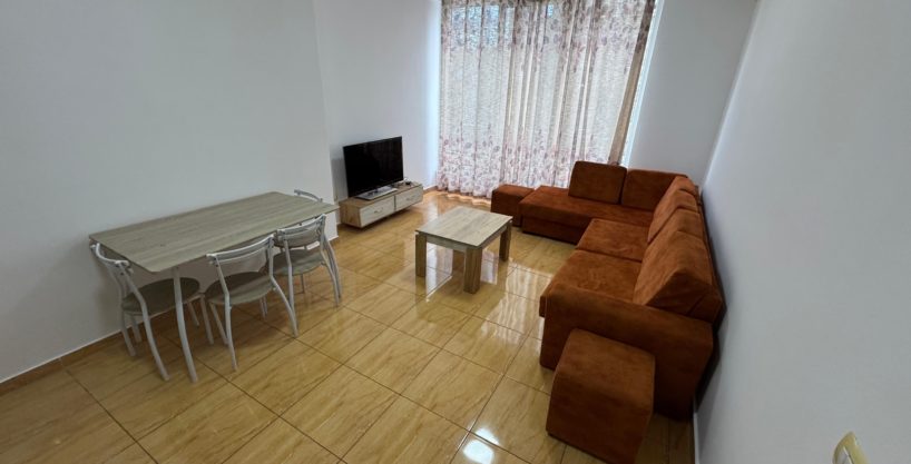 Apartamente 2+1 me qera ne zonen prane Zogu Zi Rruga Dritan Hoxha ne Tirane (ID 42215487 )
