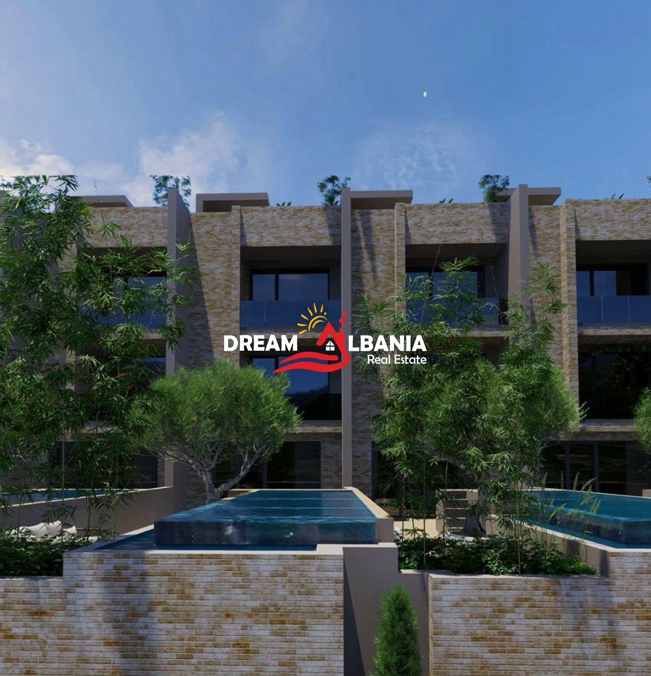 Villa con piscina in vendita a Farke con vista lago (ID 4151214)