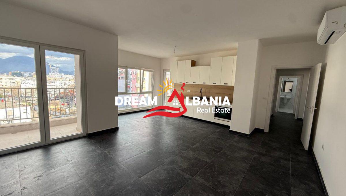 Zogu i zi Aparmtnet (7)