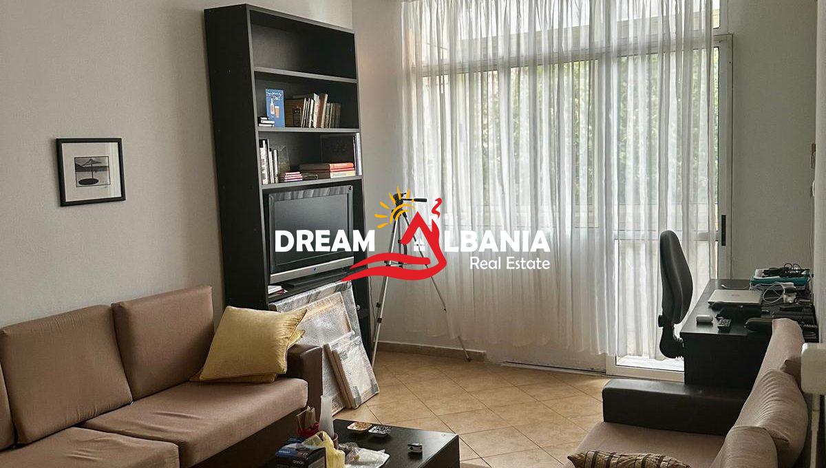 apartament 1+1 ne shitje rr durresit (1)