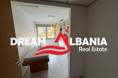 Jepet me qera ambient biznesi tek Ish Restorant Durresi (ID 42611417) (3)