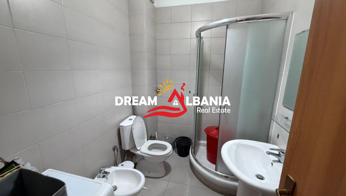Jepet me qera apartament 2+1 tek Pazari i Ri prane BKT (ID 42215514) (12)