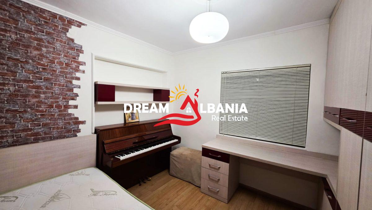 Jepet me qera apartament 4+1+2 ne rrugen e Durresit prane gjimnazit Qemal Stafa (ID 4239090) (2)