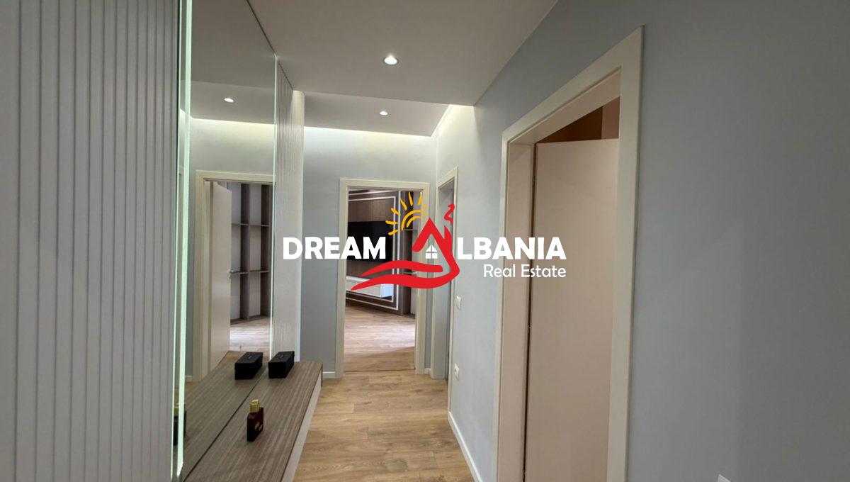 Super apartament 2+1+2 dhe garazh i perfshire ne rrugen e Durresit prane Colosseo (ID 41212201) (1)