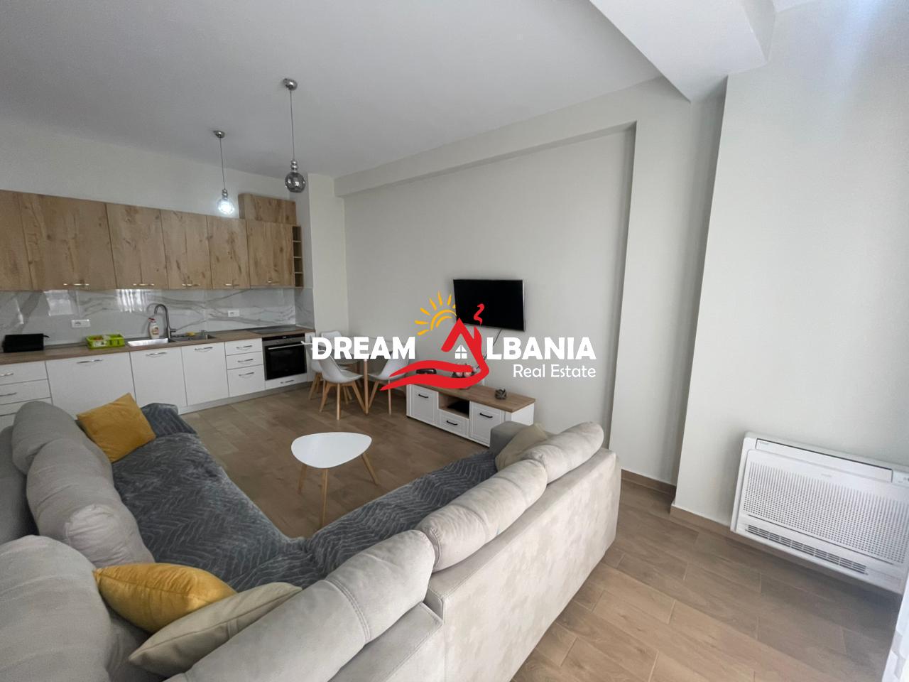 Apartament 1+1+Post Parkimi Me Qera Te Shkolla E Kuqe (ID 42111531)