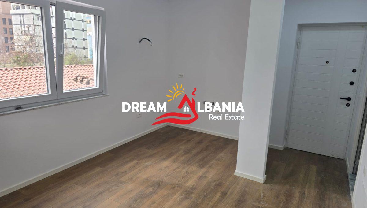 Apartament 1+1 ne shitje shkolla e kuqe (3)