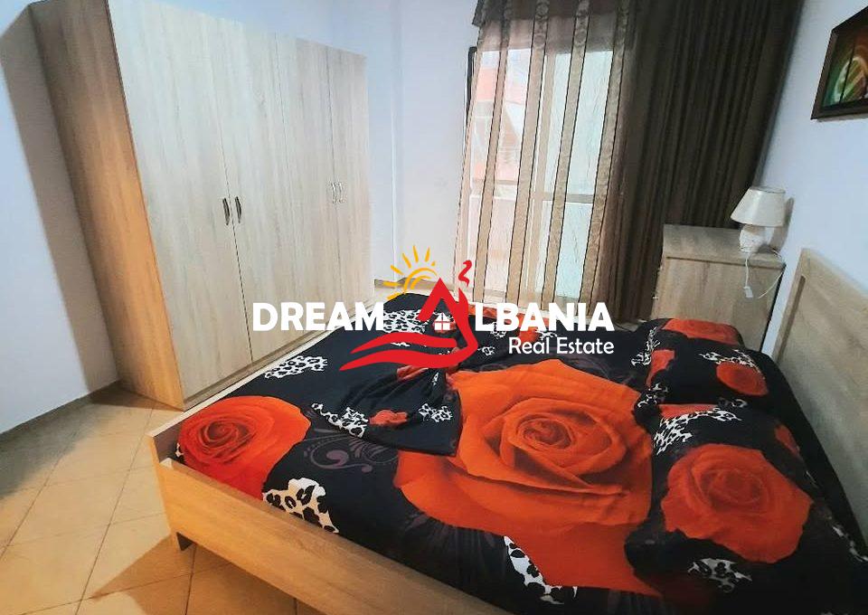 Apartament 1+1 ne shitje tek medreseja (1)