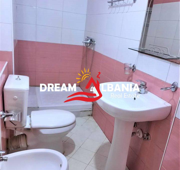 Apartament 1+1 ne shitje tek medreseja (2)