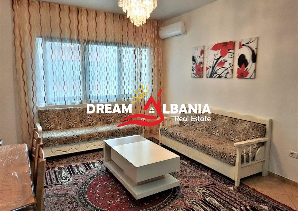 Apartament 1+1 ne shitje tek medreseja (7)