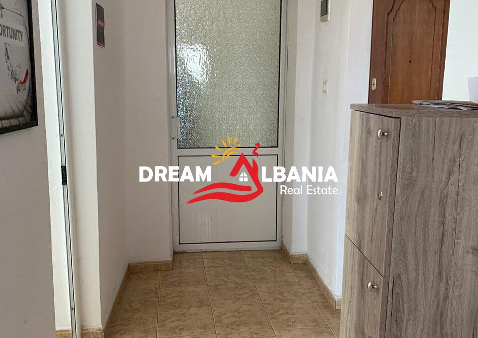 Apartment tek 21 Dhjetori 1 (9)