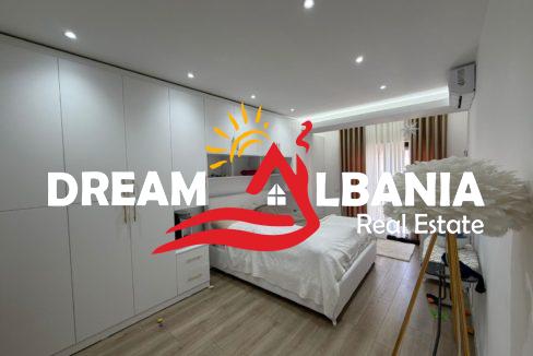 Jepet me qera 2+1+2 dhe parking i perfshire tek Kodra e Diellit 2 (ID 42215517) (12)