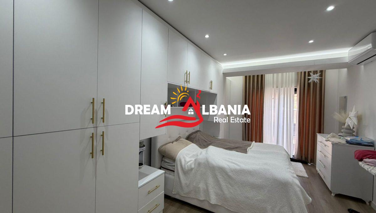 Jepet me qera 2+1+2 dhe parking i perfshire tek Kodra e Diellit 2 (ID 42215517) (7)