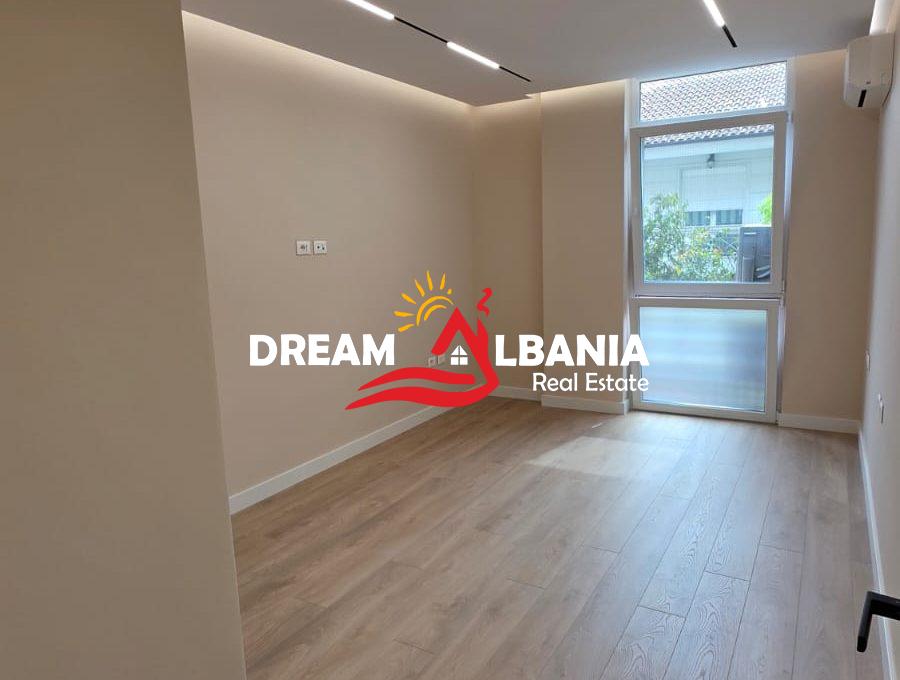 Jepet me qera Ambient Biznesi tek Coin Tirana prane Stadiumit Air Albania (ID 42611420) (1)