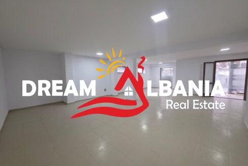 Jepet me qera ambient biznesi tek Kopshti Botanik prane Xhamise (ID 42711164) (9)