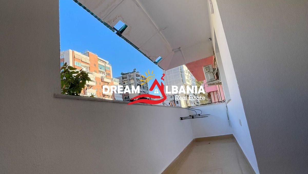 Jepet me qera apartament 2+1 ne Qender prane 15 kateshit (ID 4229492) (6)