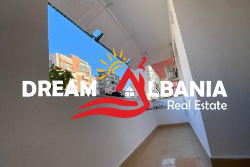 Jepet me qera apartament 2+1 ne Qender prane 15 kateshit (ID 4229492) (6)