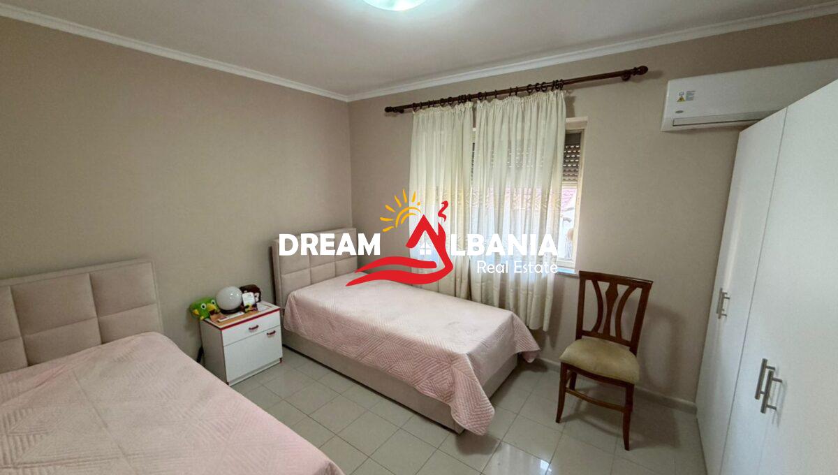 Jepet me qera apartament 2+1 ne rrugen e Durresit prane gjumnazit Qemal Stafa (ID 4229493) (3)