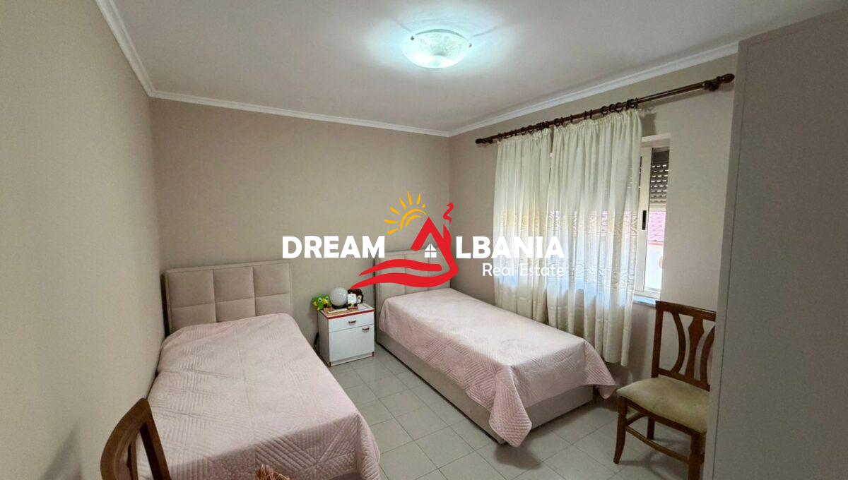 Jepet me qera apartament 2+1 ne rrugen e Durresit prane gjumnazit Qemal Stafa (ID 4229493) (4)