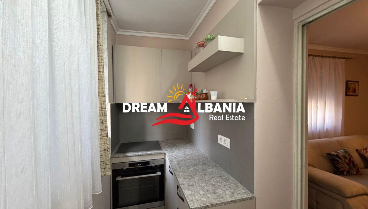 Jepet me qera apartament 2+1 ne rrugen e Durresit prane gjumnazit Qemal Stafa (ID 4229493) (9)