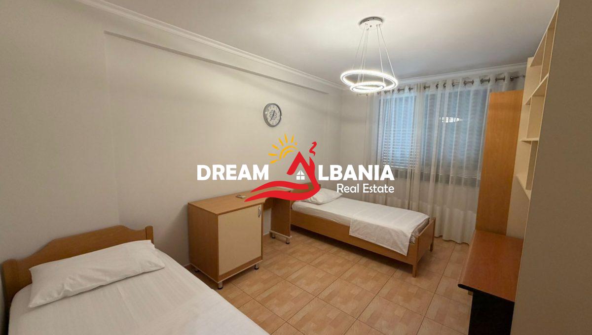 Jepet me qera apartament 2+1+2 tek 21 Dhjetori prane Joenes (ID 42215521) (8)