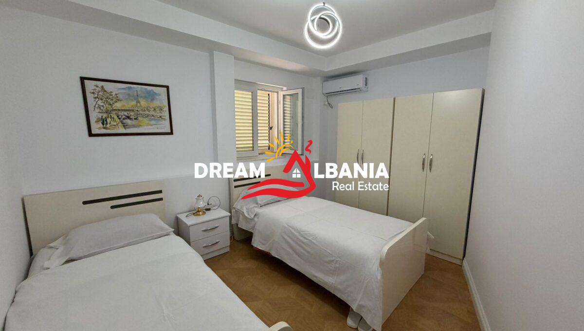 Shitet apartament 2+1+2 tek Irfan Tomini prane shkolles 26 Nentori (ID 41212220) (12)