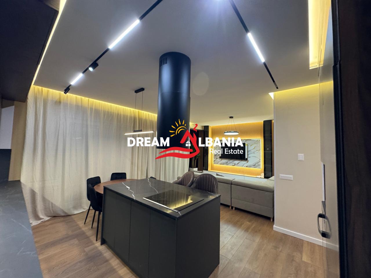 Appartamento 2+1+2 con posto auto in affitto nel Giardino Botanico (ID 42215515)