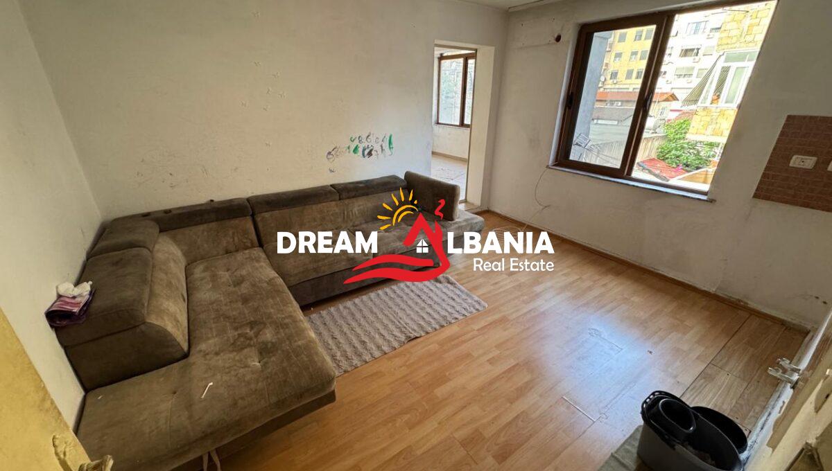 2 APARTAMENTE 1+1 DHE 2+1 NE SHITJE KRYQEZIMI 21 DHJETORIT (7)