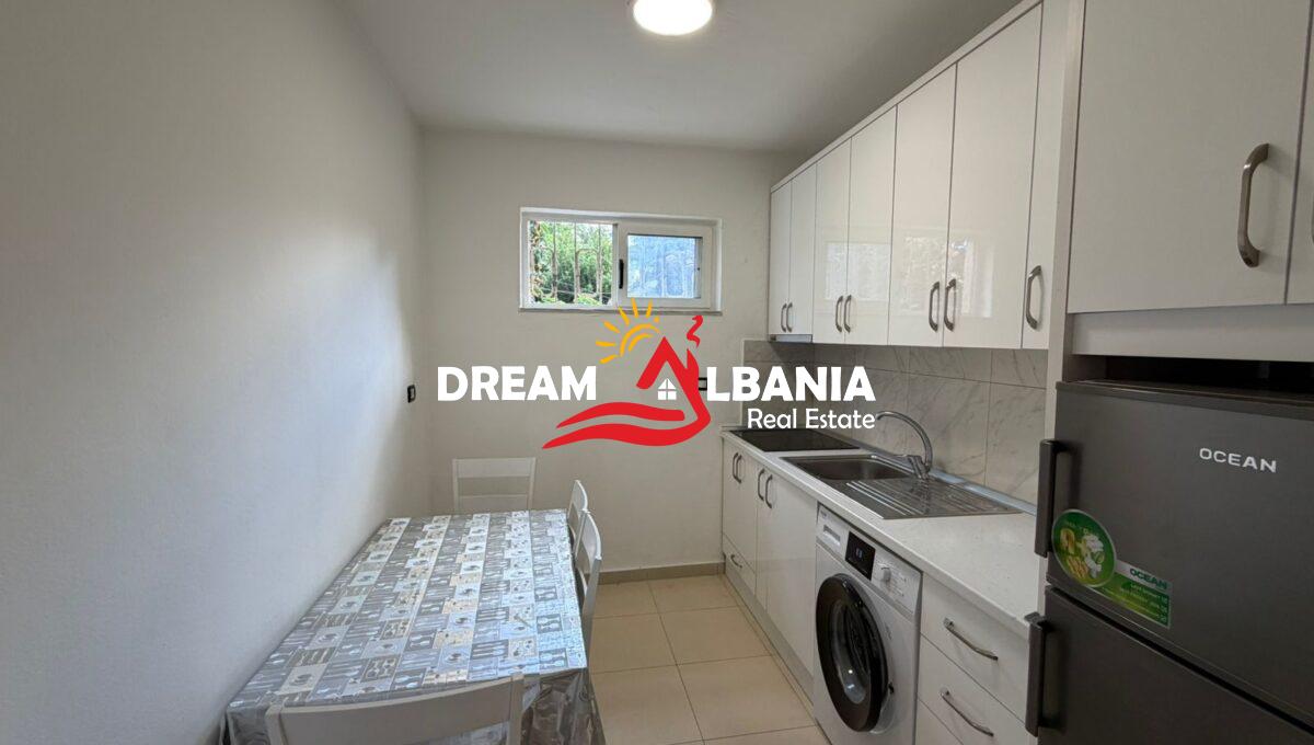 Jepet me qera apartament 1+1 me verande tek rruga Fortuzi (ID 42111570) (3)