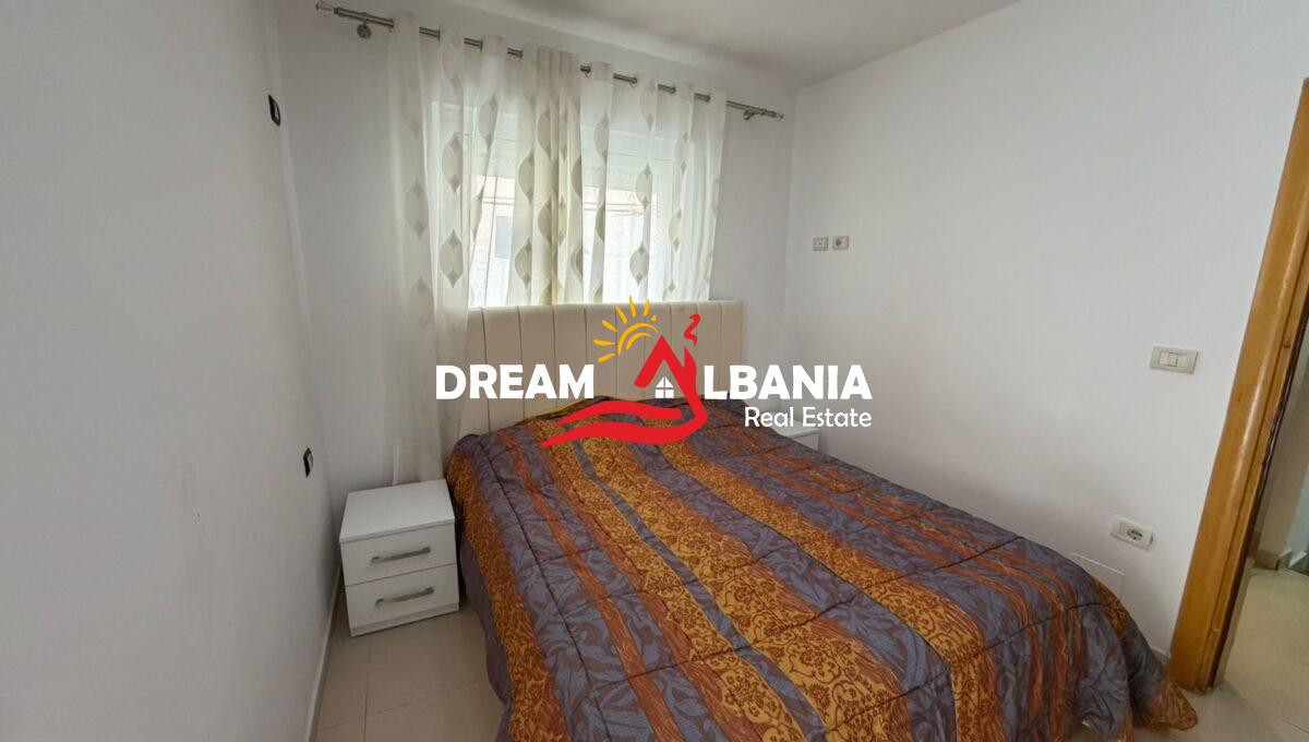 Jepet me qera apartament 1+1 me verande tek rruga Fortuzi (ID 42111570) (5)