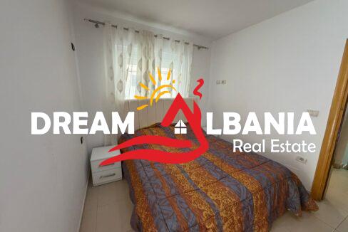 Jepet me qera apartament 1+1 me verande tek rruga Fortuzi (ID 42111570) (5)