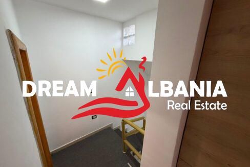 Jepet me qera apartament 1+1 me verande tek rruga Fortuzi (ID 42111570) (7)