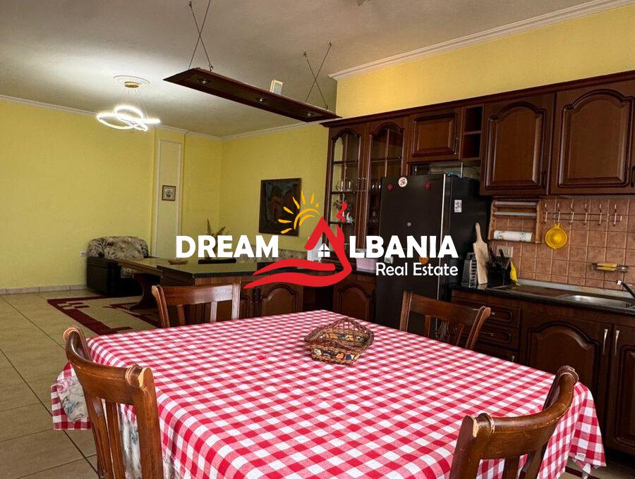 Shitet apartament 2+1+2 tek Pazari i Ri prane Zyrave te Punes (ID 41212229) (10)