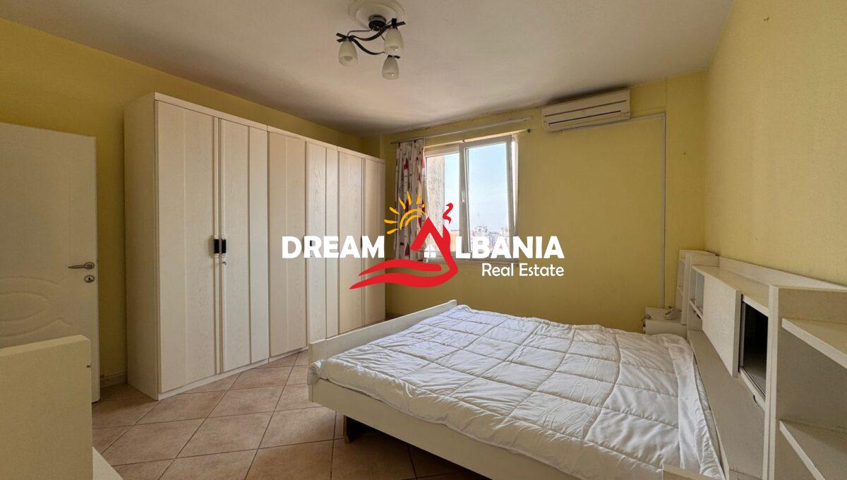 Shitet apartament 2+1+2 tek Pazari i Ri prane Zyrave te Punes (ID 41212229) (2)
