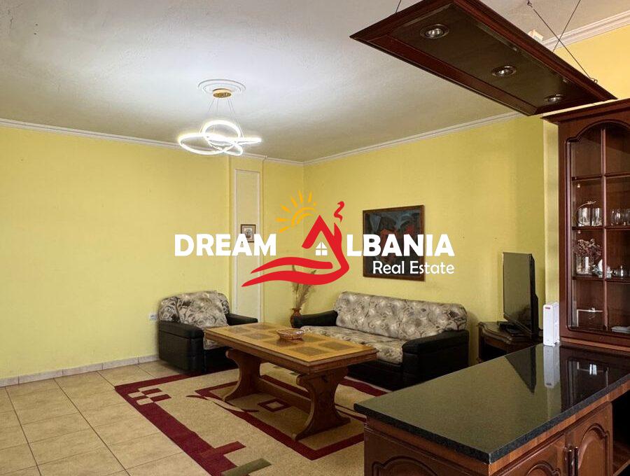 Shitet apartament 2+1+2 tek Pazari i Ri prane Zyrave te Punes (ID 41212229) (4)
