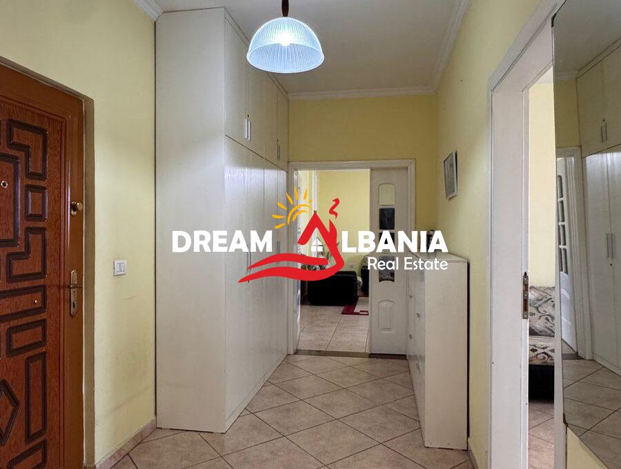 Shitet apartament 2+1+2 tek Pazari i Ri prane Zyrave te Punes (ID 41212229) (7)