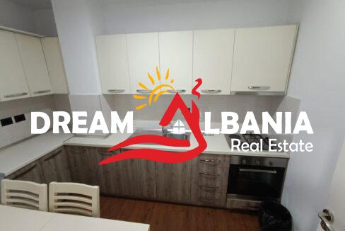 Apartamne tedhe Zyra (1)