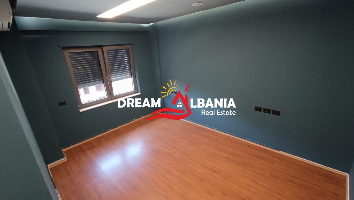 Apartamne tedhe Zyra (10)