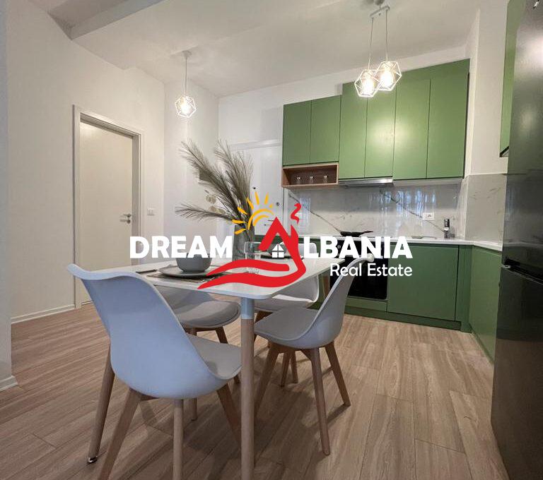 Super apartament 1+1 me qera kompleksi kontakt (4)