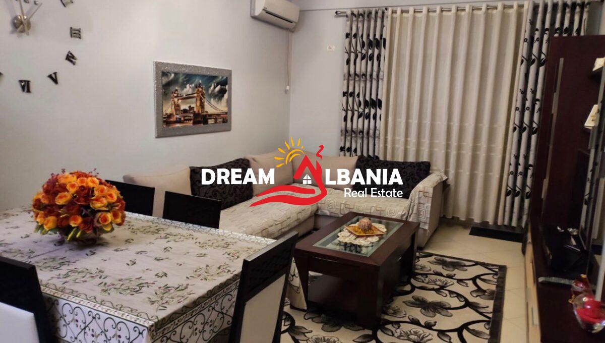 apartament 2+1 me qera kopshti zologjik (3)