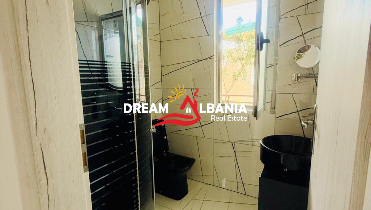 apartament 2+1 me qera liqeni i thate (1)