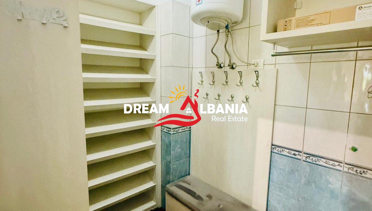 apartament 2+1 me qera liqeni i thate (6)