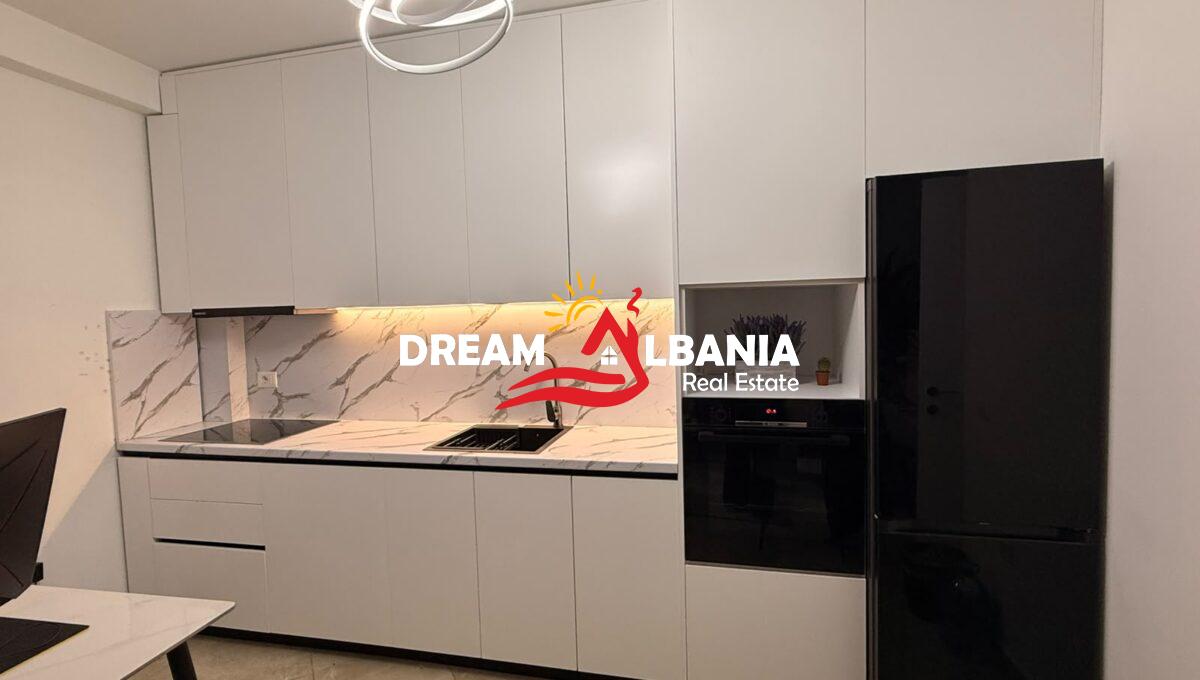 apartament 2+1 me qera rruga e barrikadave (7)